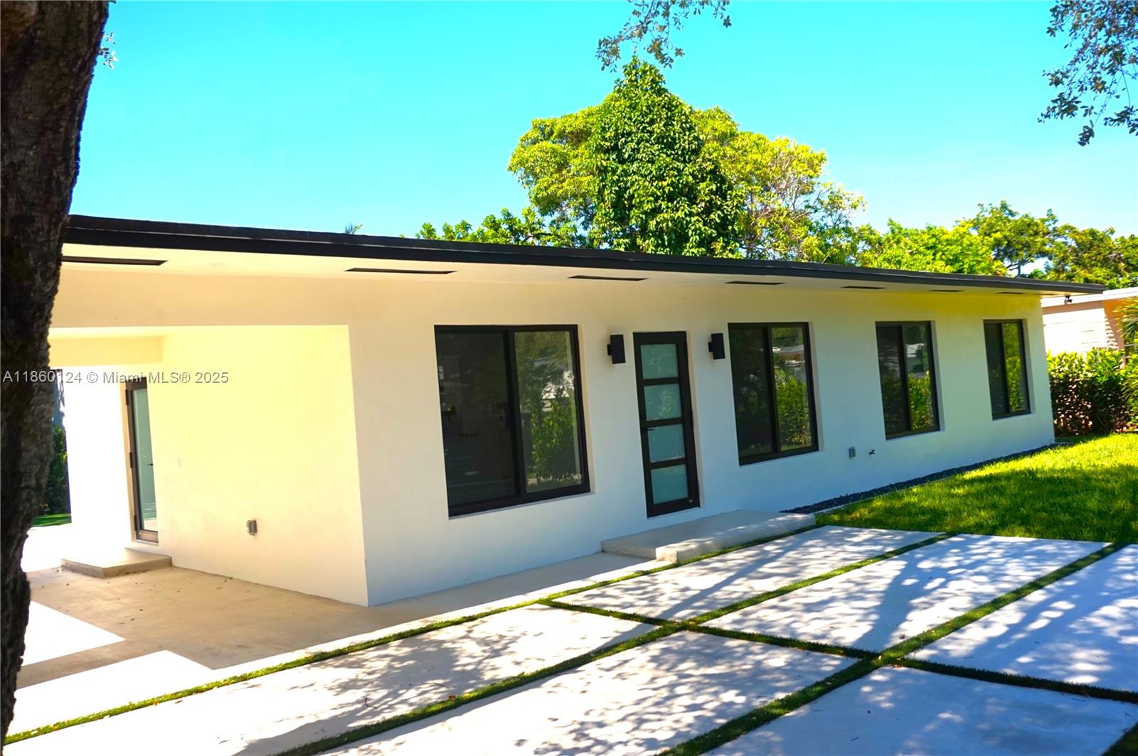 53 Northwest 68th Street Miami, FL 33150 - Photo 5 of 47