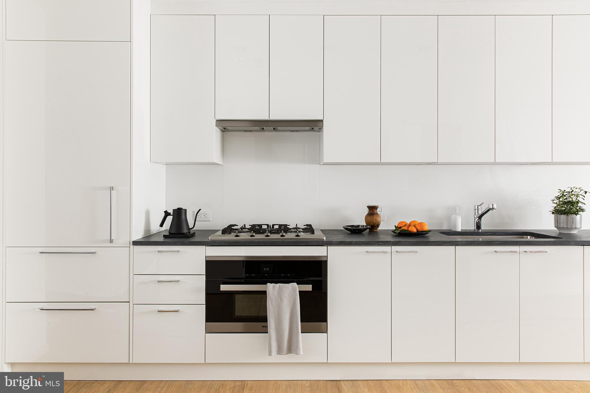 1357 R Street Northwest, Unit 611 Washington, DC 20009 - Photo 5 of 19