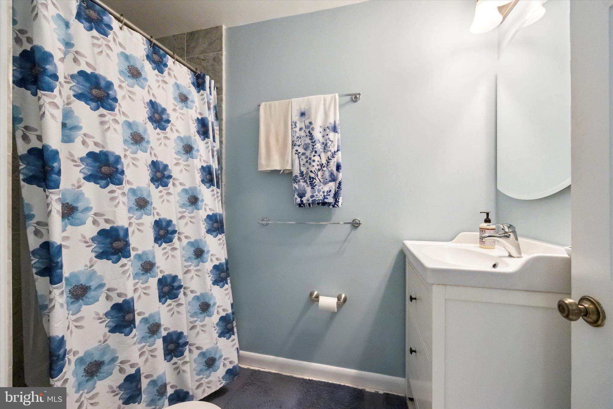 1556 Huntingdon Road Abington, PA 19001 - Photo 23 of 52