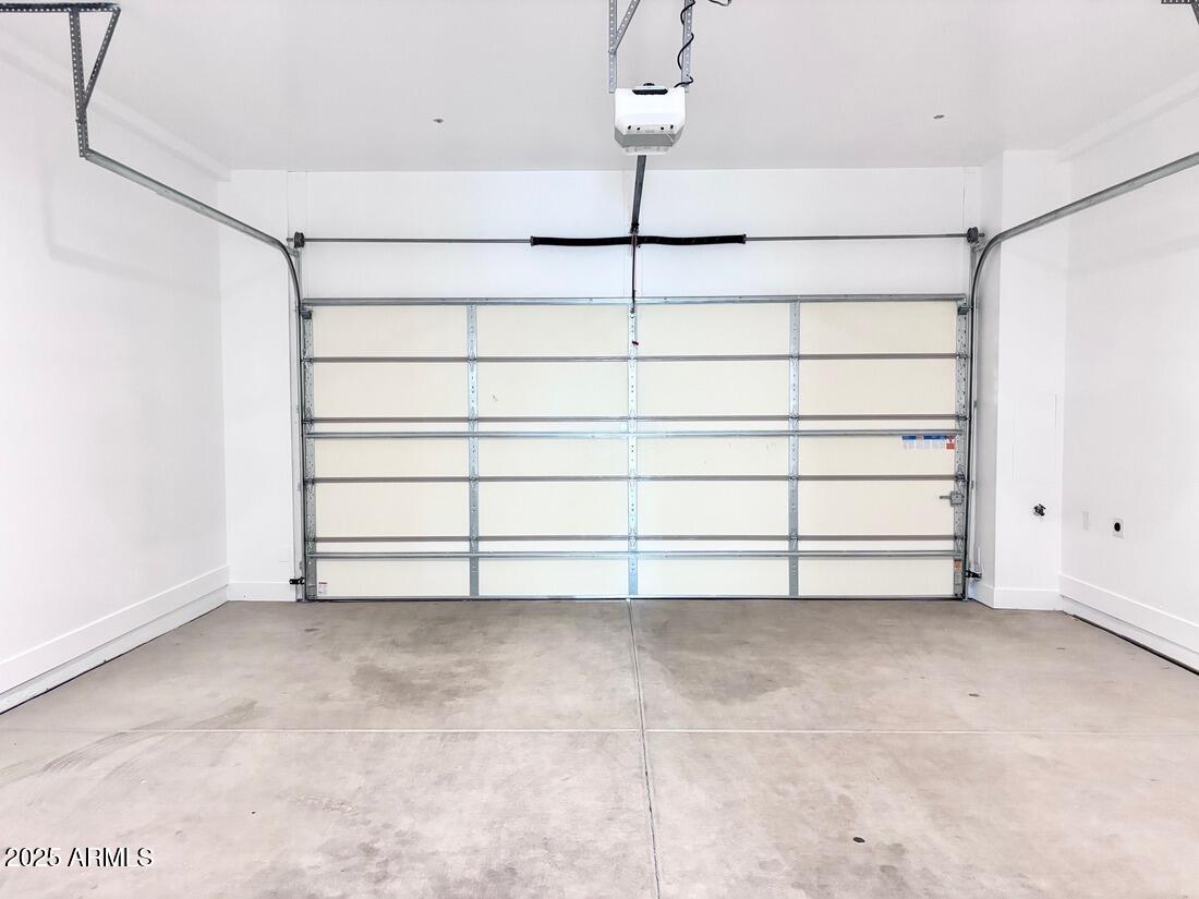 4050 North 12th Street, Unit 6 Phoenix, AZ 85014 - Photo 13 of 50 a view of a small space