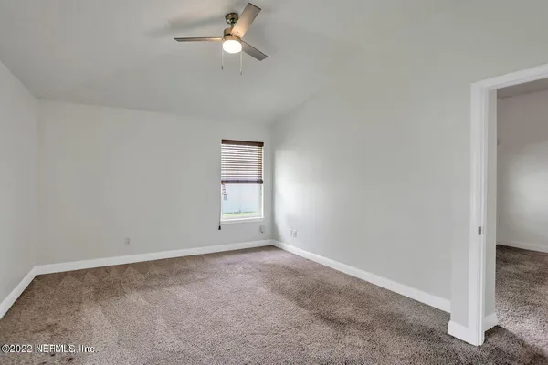 $2,000 | 5816 Round Table Road, Jacksonville, FL 32254