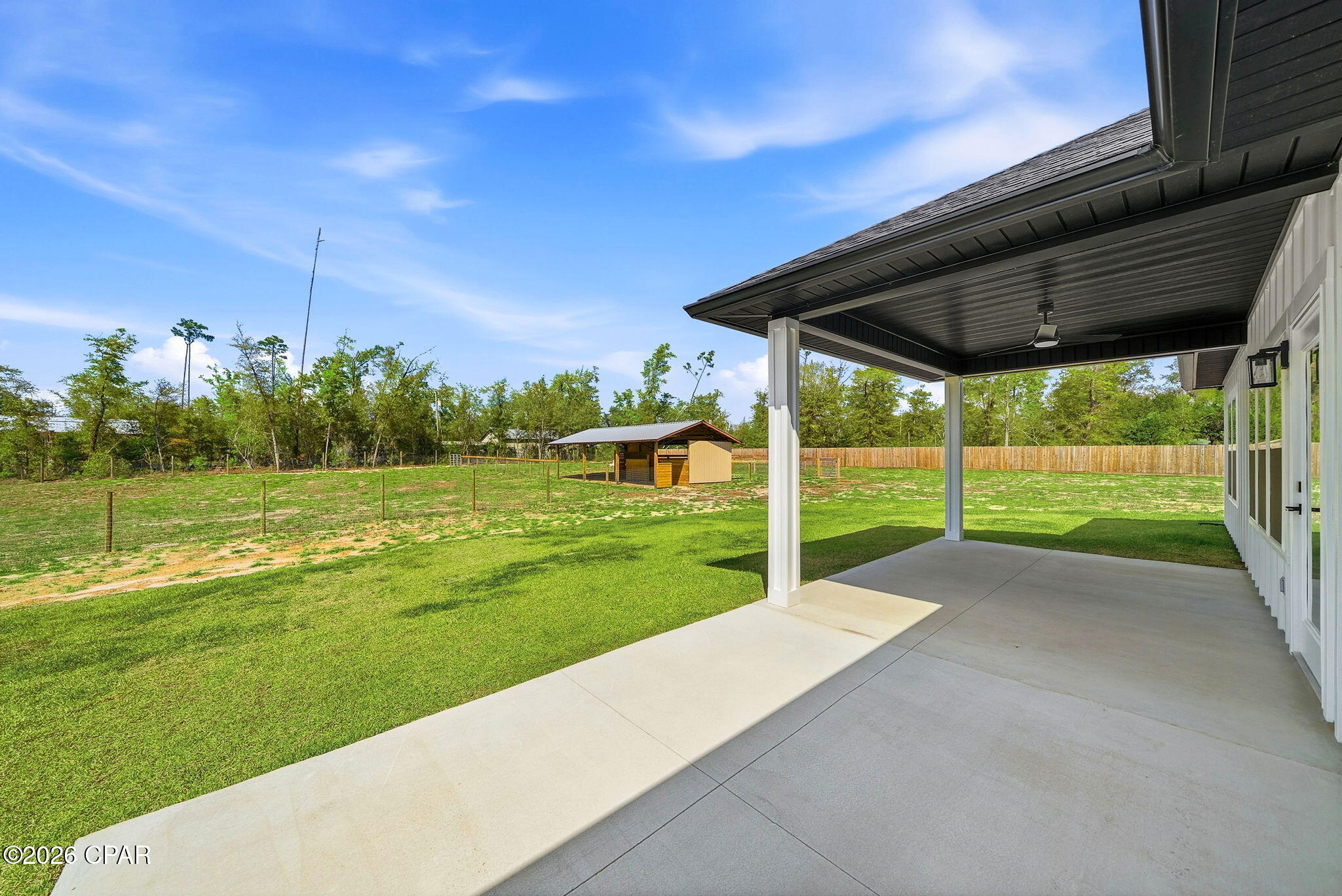 4025 Kirkpatrick Road Southport, FL 32409 - Photo 3 of 41