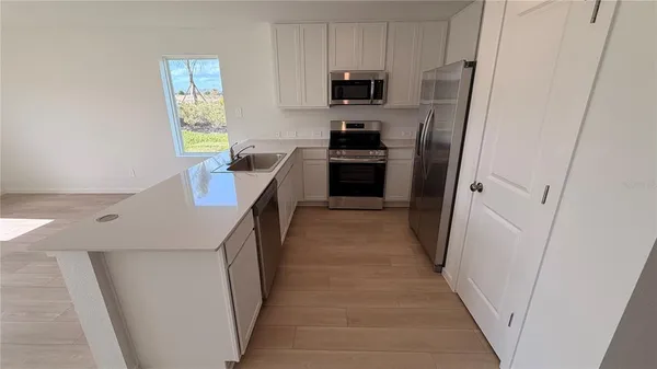 $2,500 | 806 Lynx Street, Davenport, FL 33837