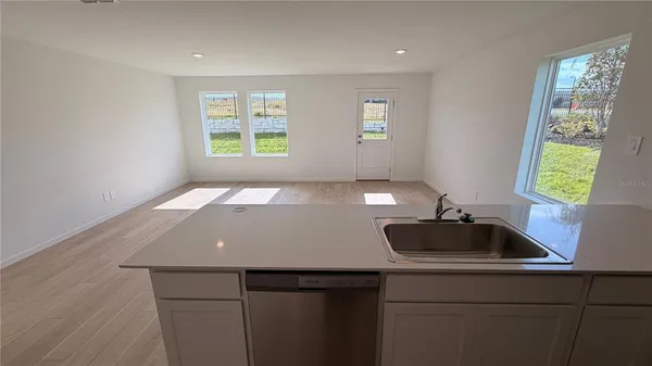 $2,500 | 806 Lynx Street, Davenport, FL 33837