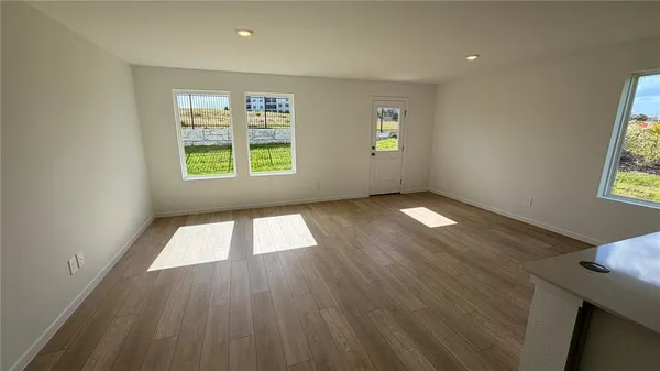 $2,500 | 806 Lynx Street, Davenport, FL 33837