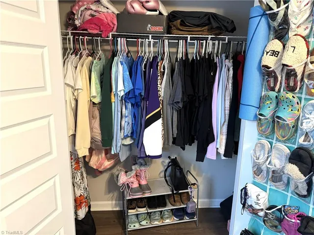 $249,900 | 5880 Oak Knoll Drive, Archdale, NC 27370