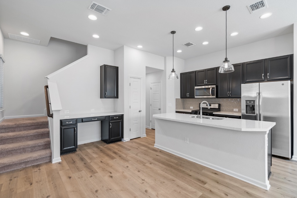 13615 Terrett Trace Austin, TX 78717 - Photo 2 of 34