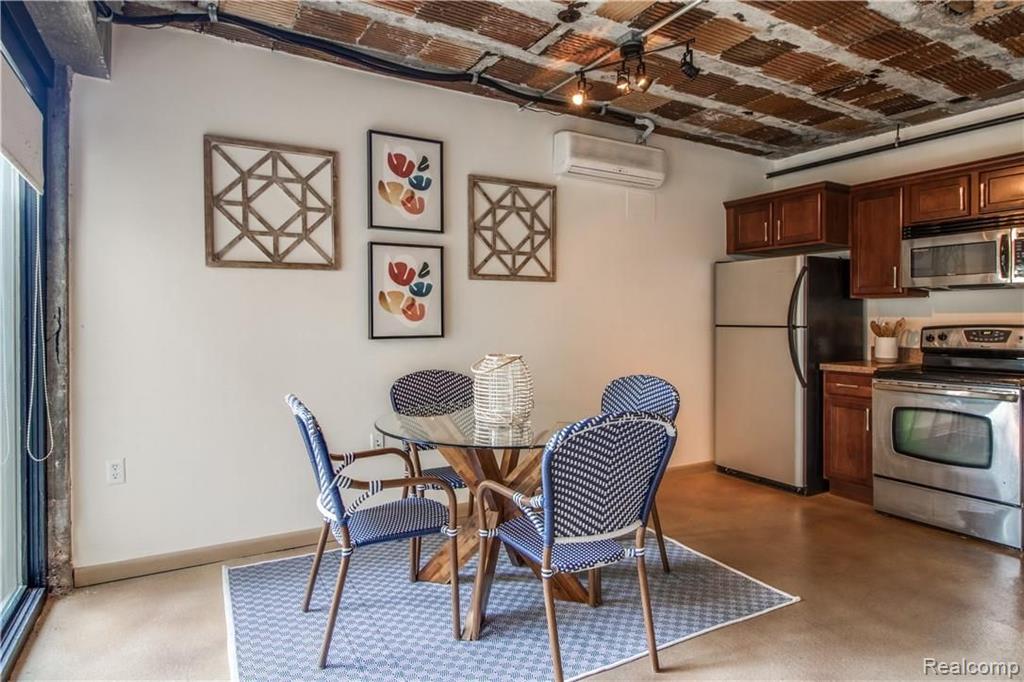 2915 John R Street, Unit 201 Detroit, MI 48201 - Photo 23 of 37