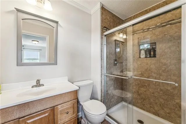 $380,000 | 13519 185th Street, Linwood, KS 66052