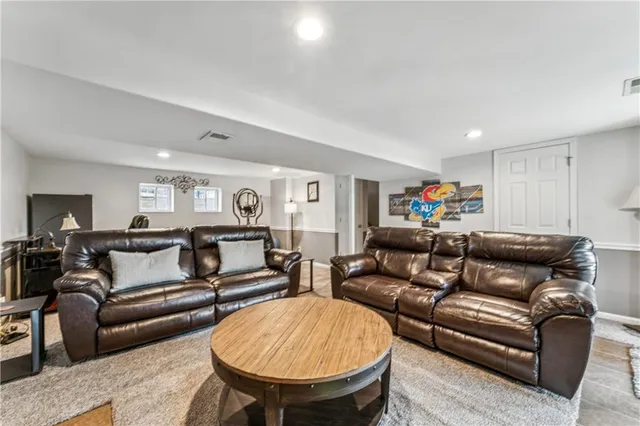 $380,000 | 13519 185th Street, Linwood, KS 66052