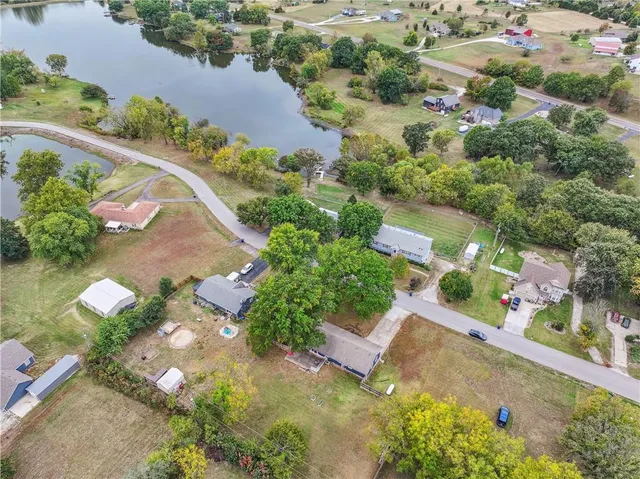 $380,000 | 13519 185th Street, Linwood, KS 66052