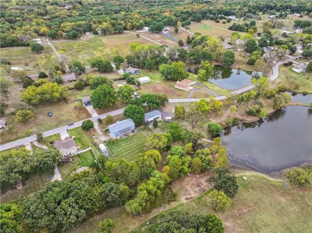 $380,000 | 13519 185th Street, Linwood, KS 66052