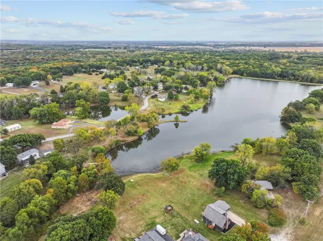 $380,000 | 13519 185th Street, Linwood, KS 66052