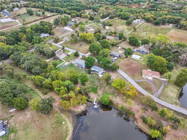 $380,000 | 13519 185th Street, Linwood, KS 66052