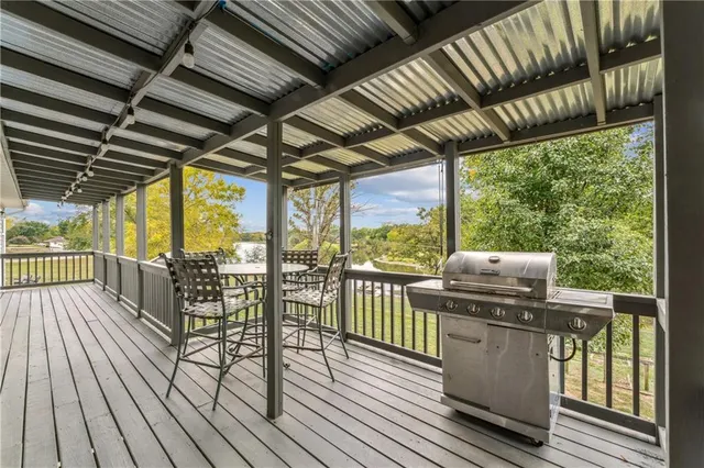 $380,000 | 13519 185th Street, Linwood, KS 66052