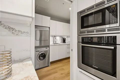 $1,890,000 | 7117 East Rancho Vista Drive, Unit 3006, Scottsdale, AZ 85251
