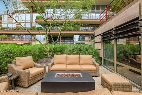 $1,890,000 | 7117 East Rancho Vista Drive, Unit 3006, Scottsdale, AZ 85251