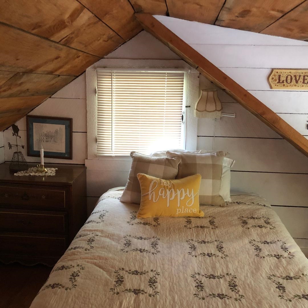 1382 Goldmine Road Readsboro, VT 05350 - Photo 8 of 21 Gallery Image 8