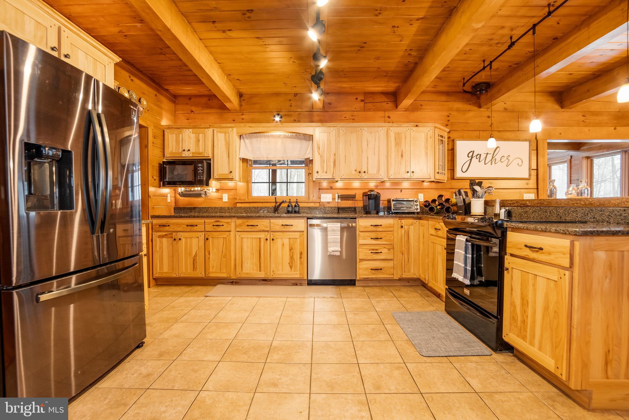 948 Legeer Road Grantsville, MD 21536 - Photo 19 of 94 Kitchen