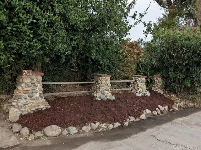 $499,000 | 701 East Palm Street, Altadena, CA 91001