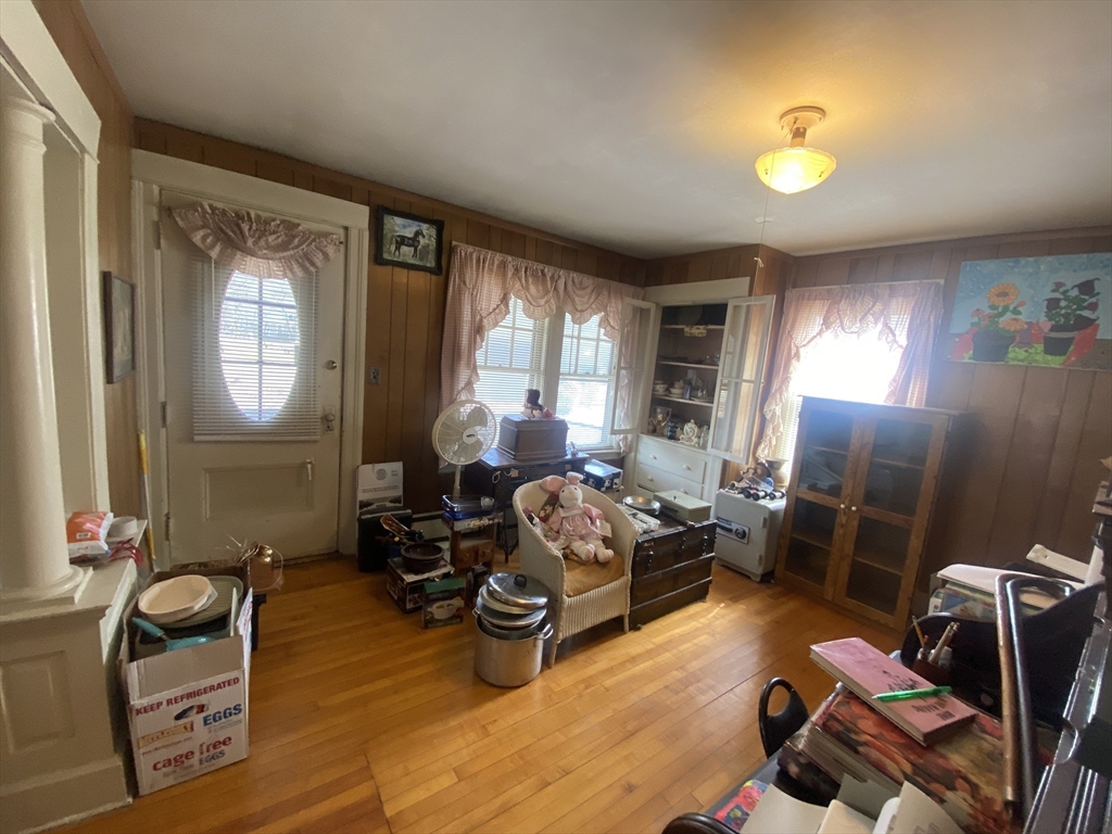 707 Main Street Oxford, MA 01537 - Photo 11 of 34