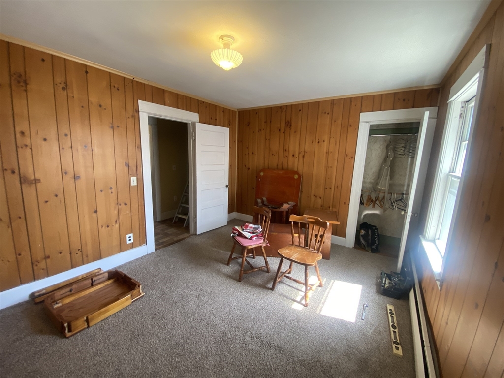 707 Main Street Oxford, MA 01537 - Photo 21 of 34