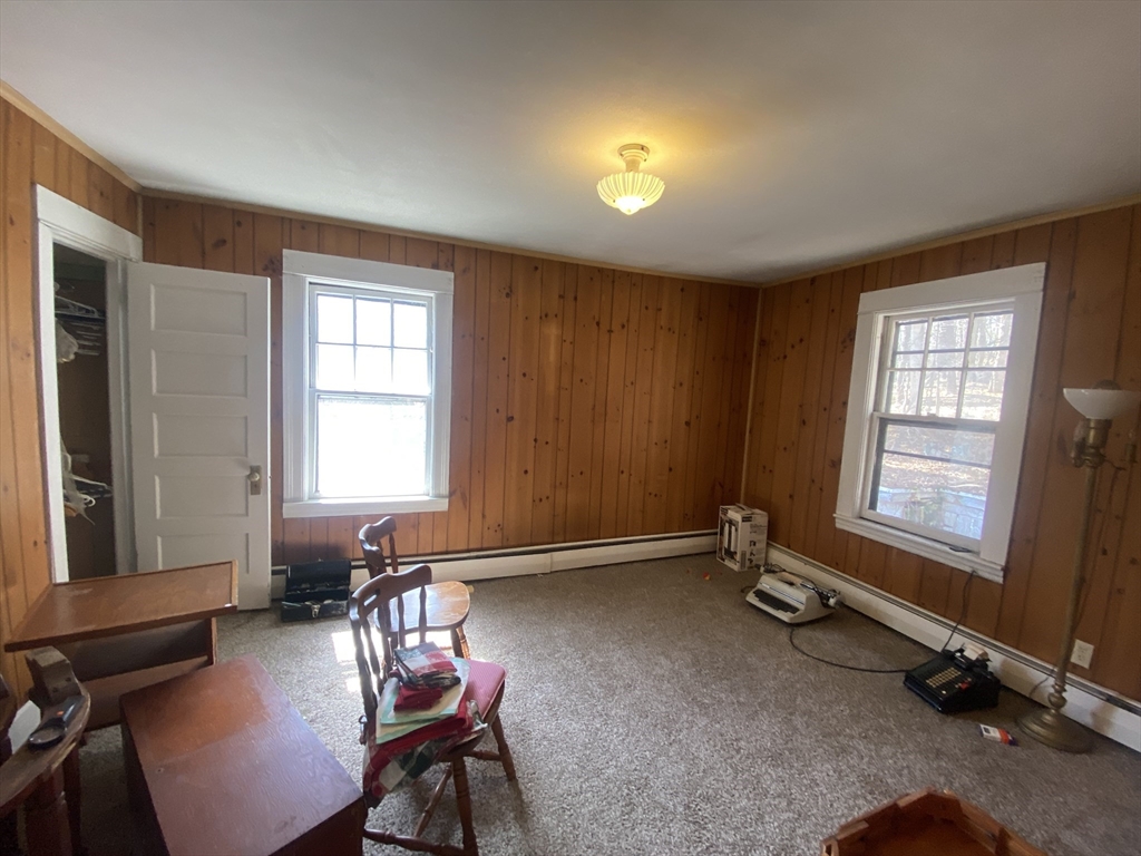 707 Main Street Oxford, MA 01537 - Photo 22 of 34