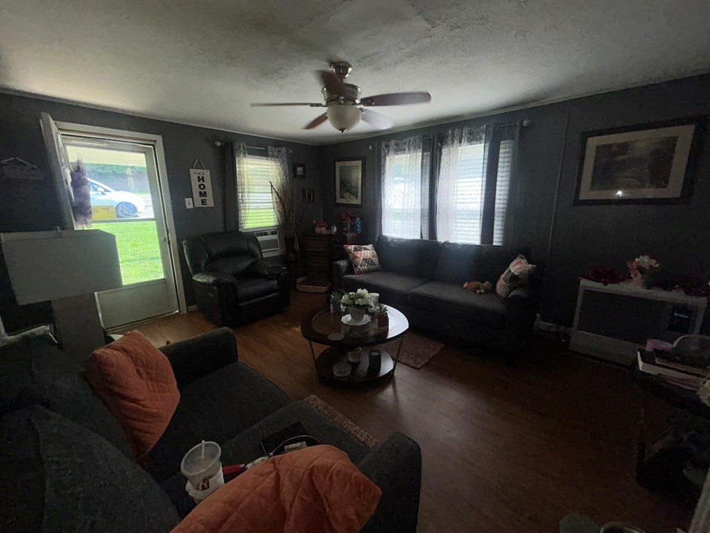7749 Ivanhoe Road Ivanhoe, VA 24350 - Photo 18 of 29 Gallery Image 18
