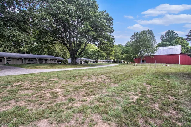 $1,250,000 | 13023 Gleason Lane, Fruitport, MI 49415