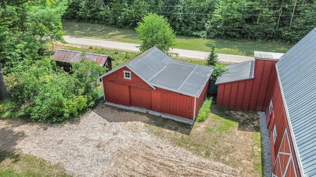 $1,250,000 | 13023 Gleason Lane, Fruitport, MI 49415