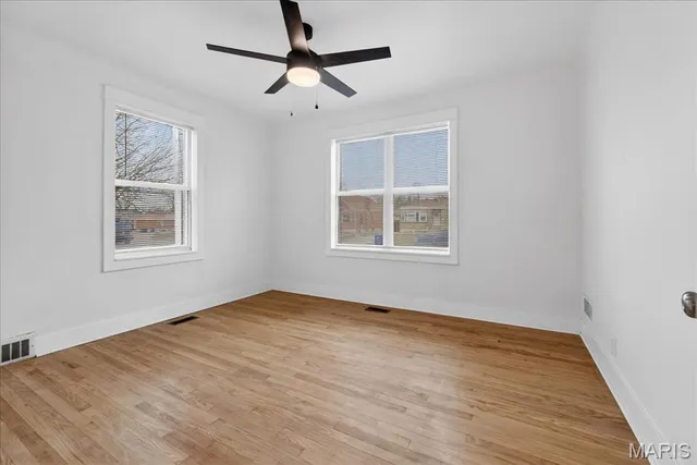 $1,950 | 3815 Bayless Avenue, St. Louis, MO 63125