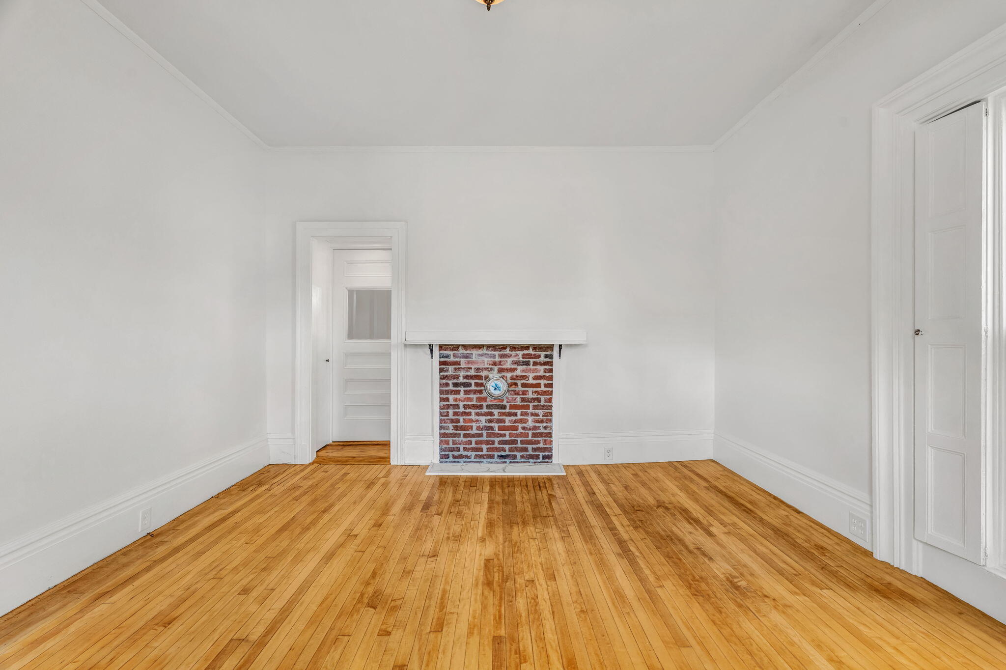 180 Main Road North Hampden, ME 04444 - Photo 33 of 129 First floor family room