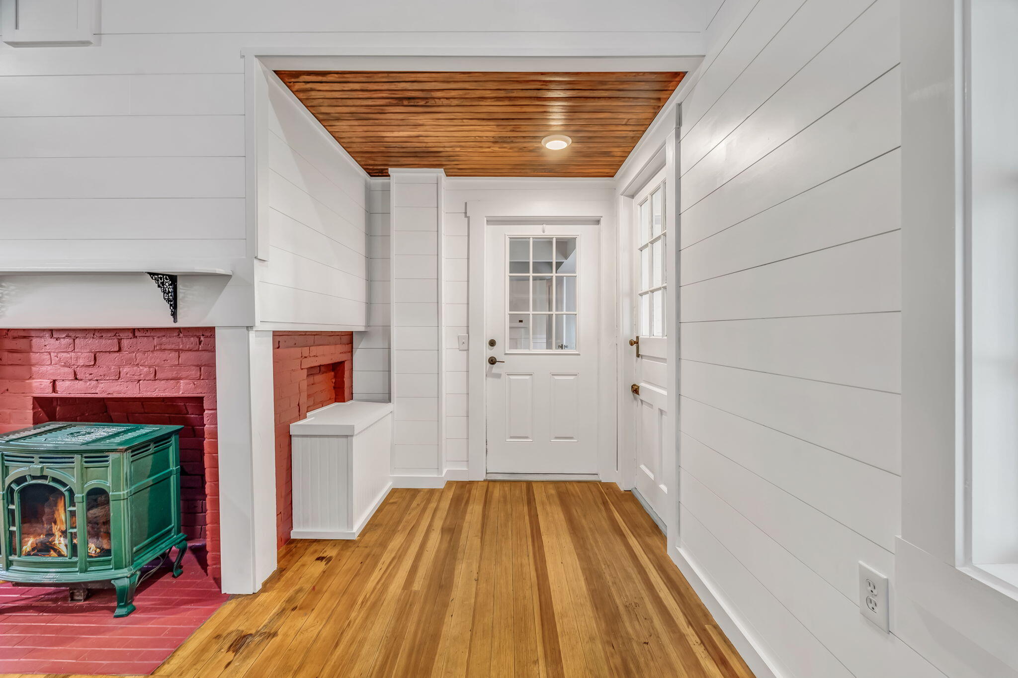 180 Main Road North Hampden, ME 04444 - Photo 9 of 129 Mudroom leading to kitchen