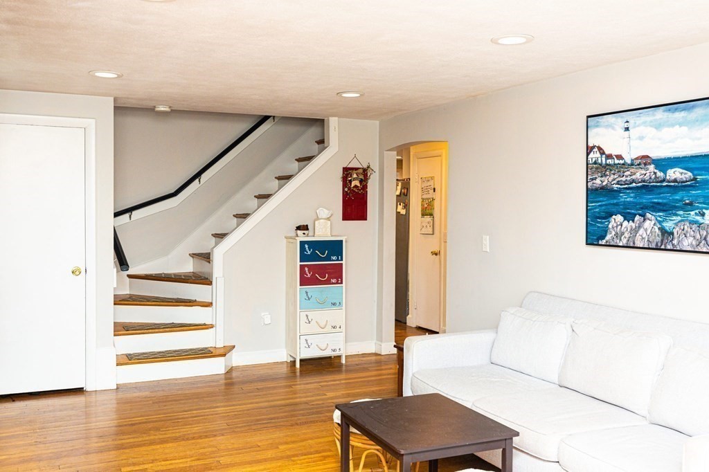 19 Sherman Road Dedham, MA 02026 - Photo 18 of 35 Gallery Image 18