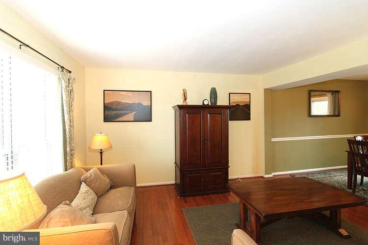 14929 Ladymeade Circle Silver Spring, MD 20906 - Photo 6 of 30 Living Room