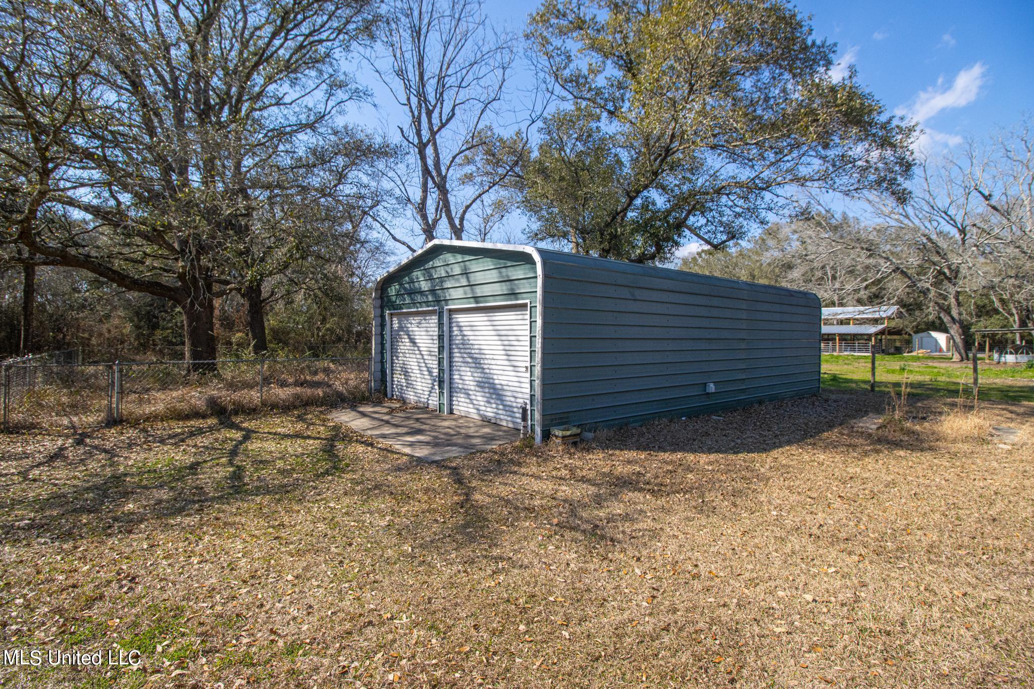 11901 Ridgeland Road Vancleave, MS 39565 - Photo 26 of 38 11901 Ridgeland Road-69038