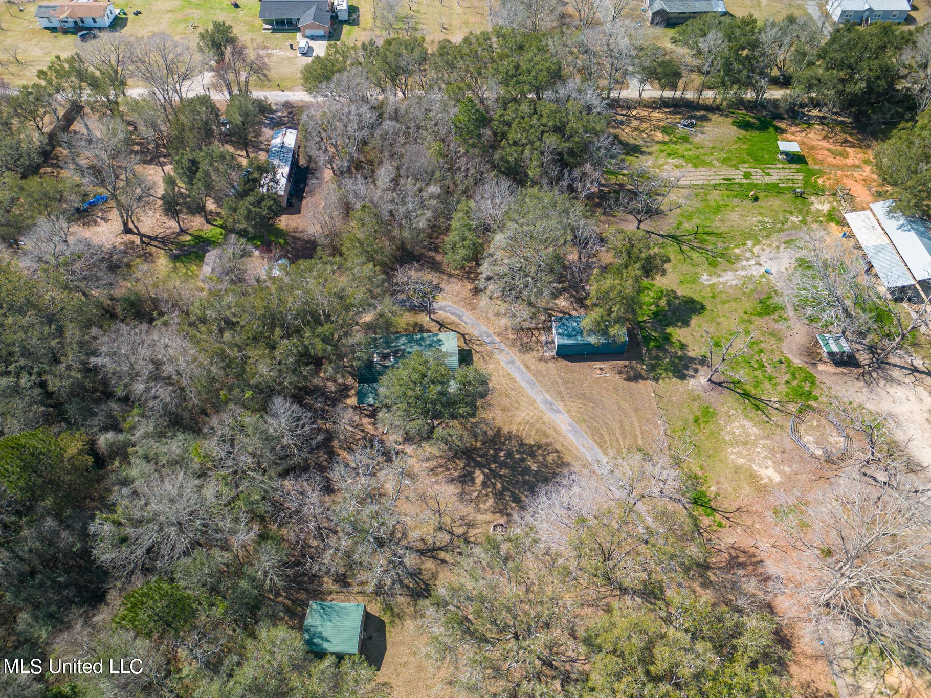 11901 Ridgeland Road Vancleave, MS 39565 - Photo 34 of 38 11901 Ridgeland Road-69047