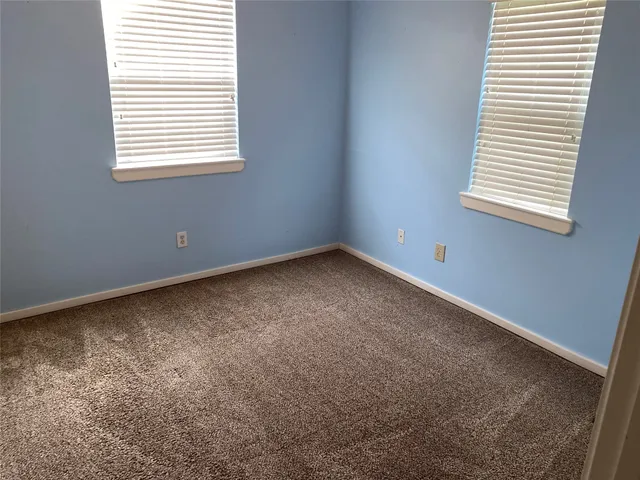 $2,695 | 918 West 26th Street, Houston, TX 77008