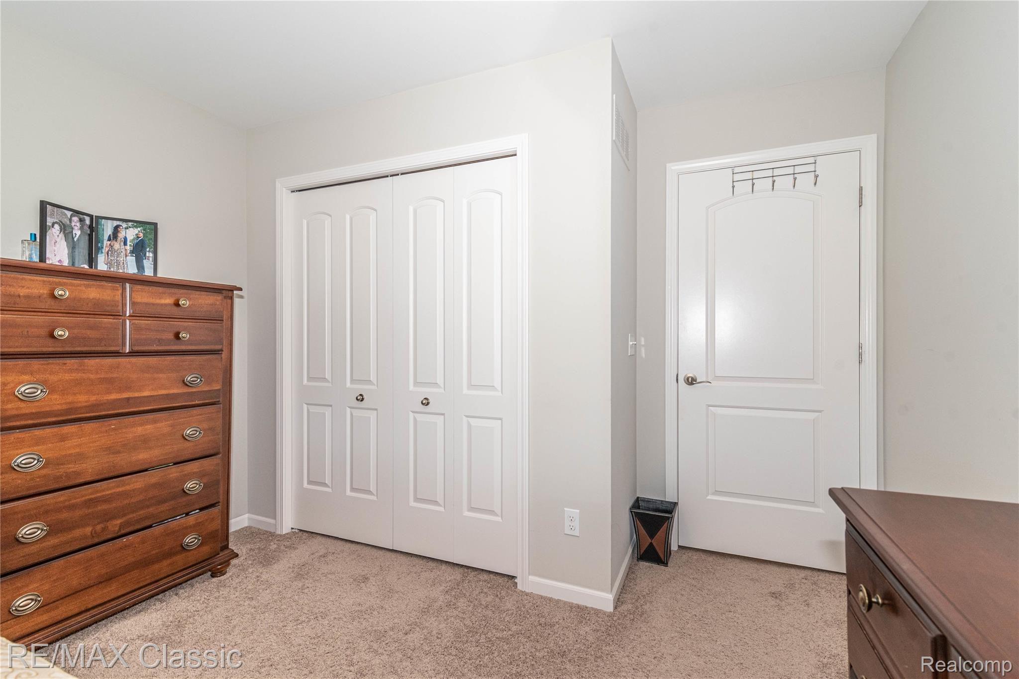 50430 Scarborough Road Canton, MI 48188 - Photo 42 of 46 041__32.jpg