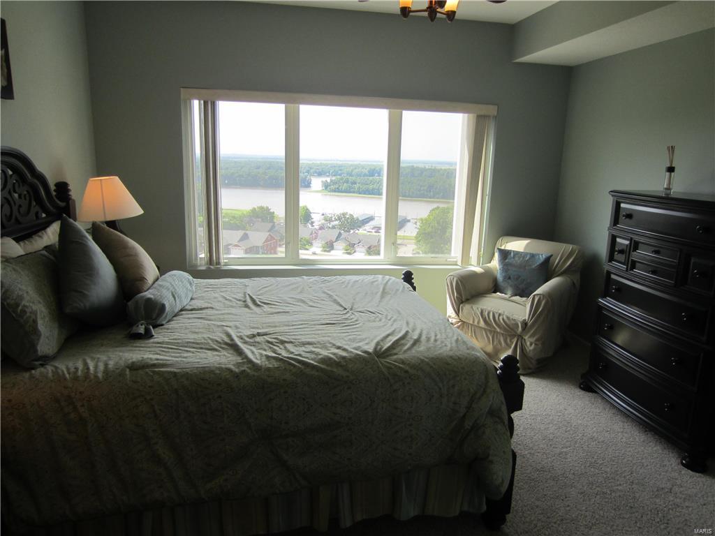 401 Timber Ridge Drive, Unit 27 Grafton, IL 62037 - Photo 23 of 41