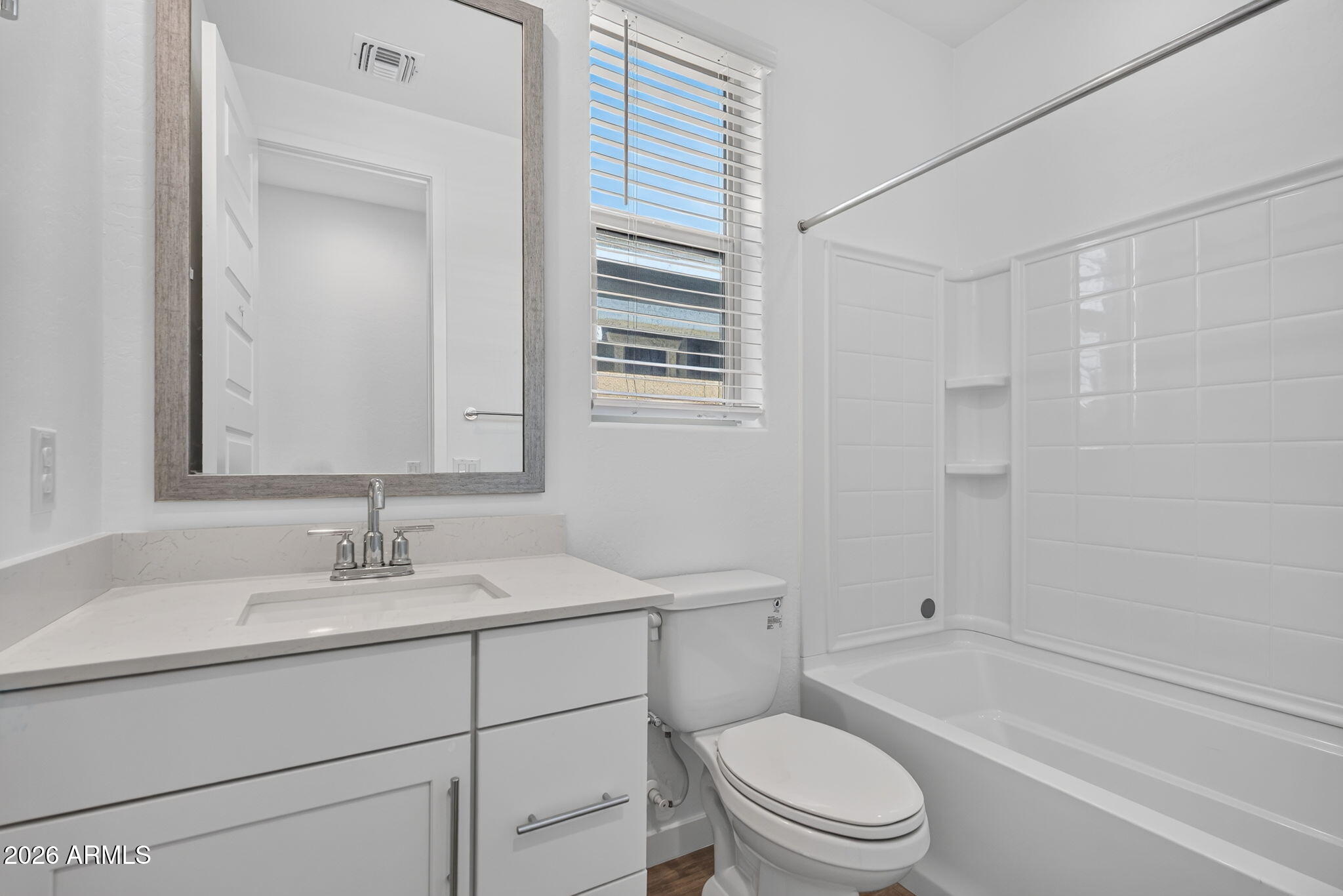 1651 West Estes Way Phoenix, AZ 85041 - Photo 21 of 36 Bath2