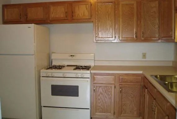 200 North Crestlane Drive Kankakee, IL 60901 - Photo 5 of 6 a kitchen with granite countertop cabinets stainless steel appliances and a sink