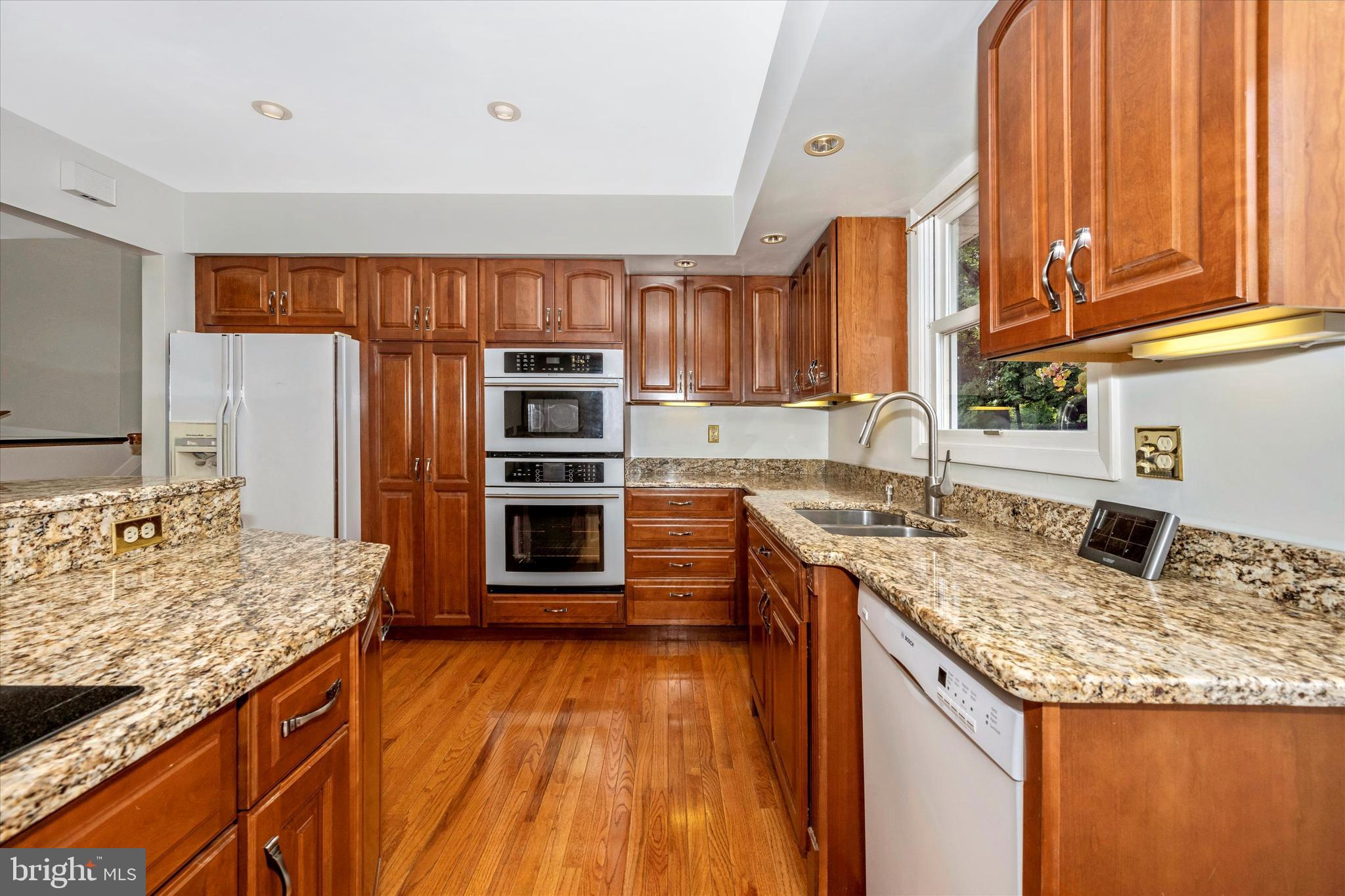 3261 Sharp Road Glenwood, MD 21738 - Photo 6 of 33 Roomy chefs kitchen