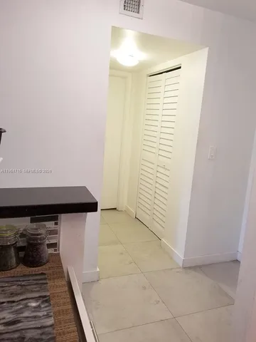 $1,900 | 7845 Camino Real, Unit O210, Miami, FL 33143