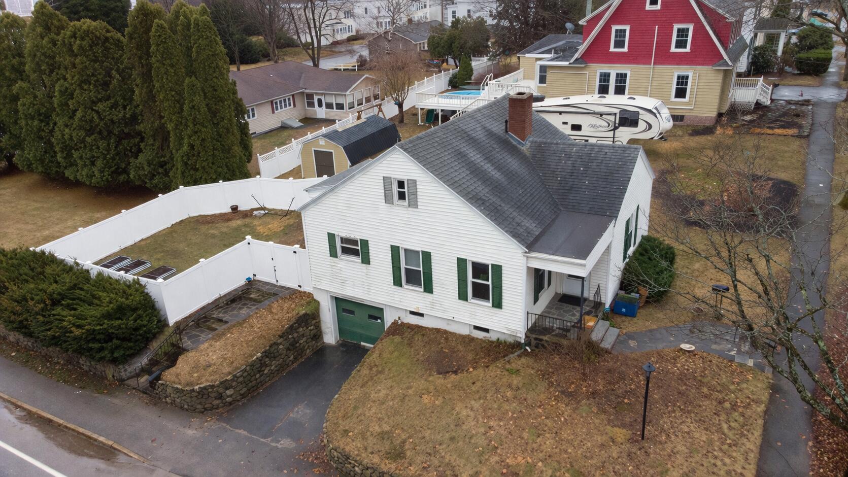 97 Androscoggin Avenue Lewiston, ME 04240 - Photo 3 of 27 DJI_05844