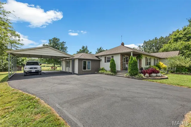 $727,400 | 16314 State Hwy K, Bloomfield, MO 63825