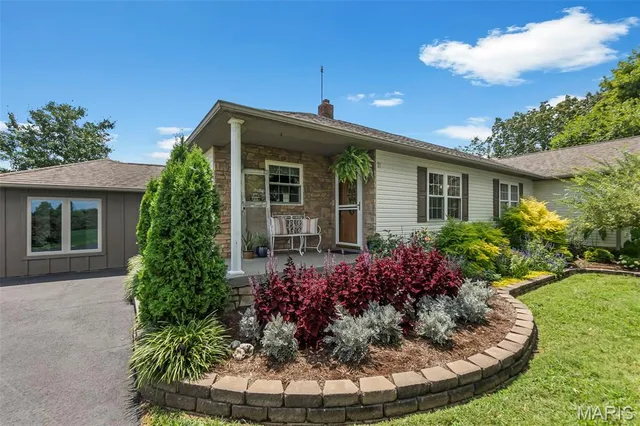 $727,400 | 16314 State Hwy K, Bloomfield, MO 63825