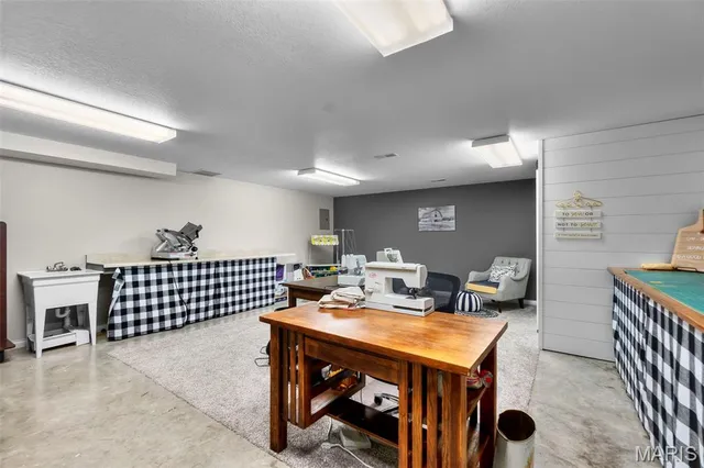 $727,400 | 16314 State Hwy K, Bloomfield, MO 63825