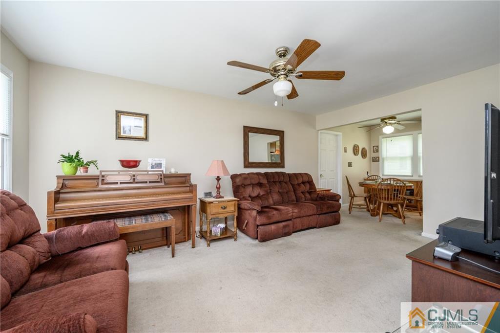 37 Fairfield Road East Brunswick, NJ 08816 - Photo 4 of 39 Gallery Image 4