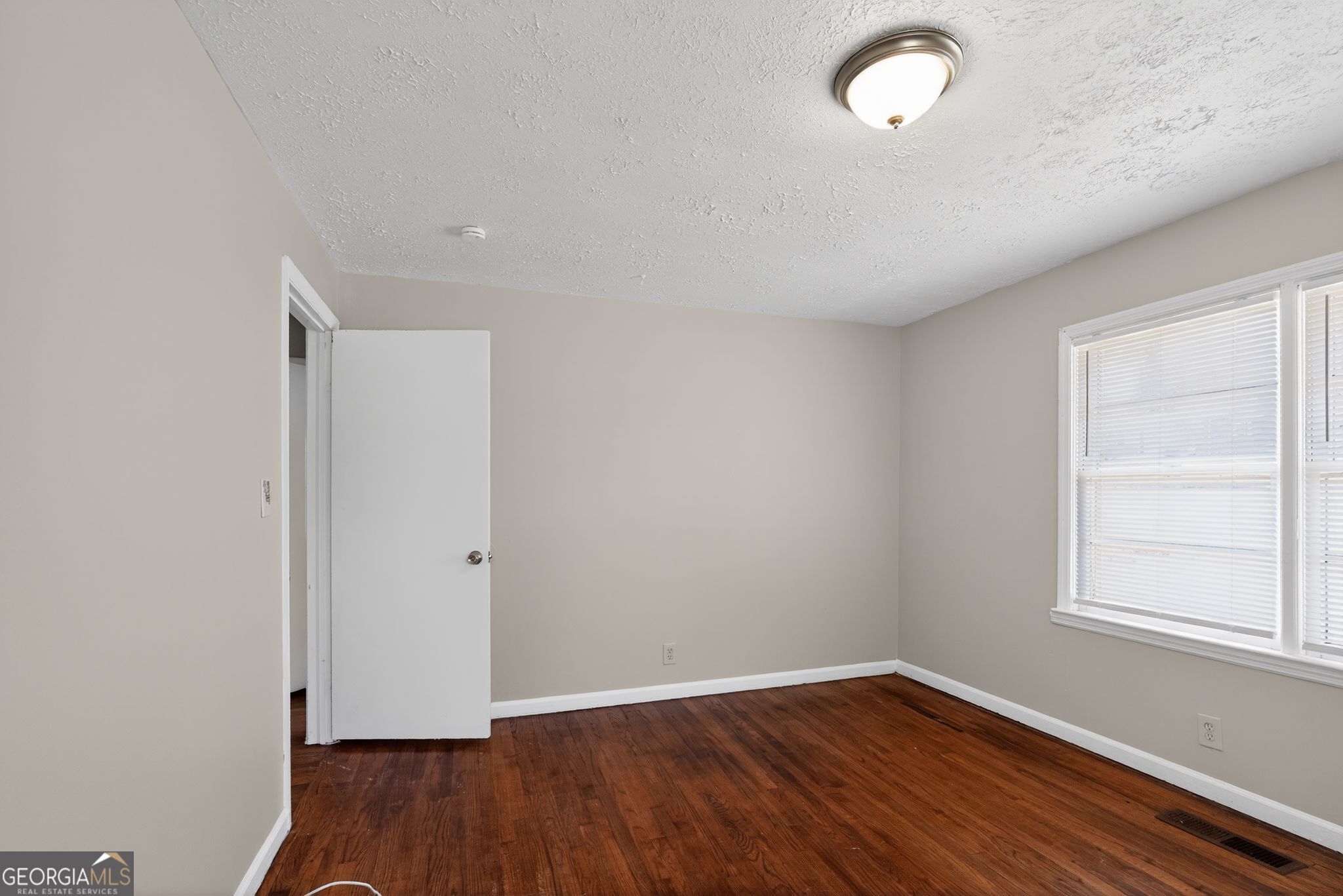 4458 Linecrest Way Ellenwood, GA 30294 - Photo 7 of 31